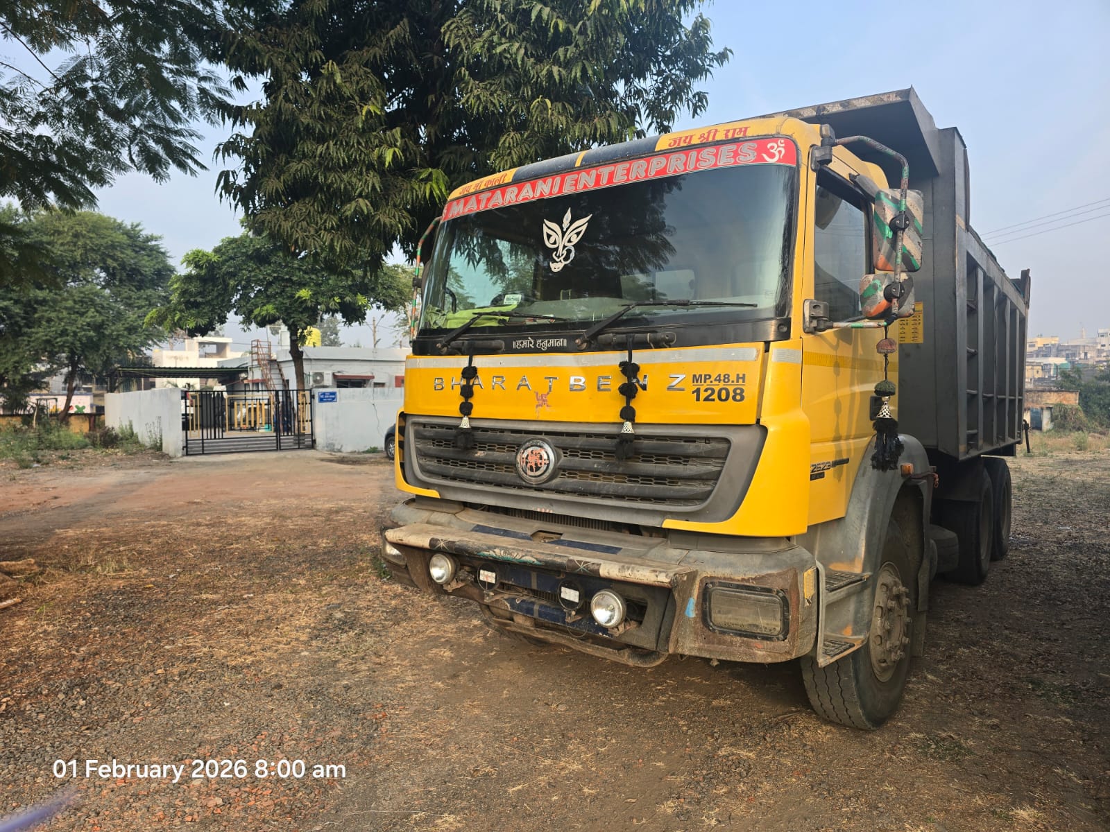 अवैध खनिज ,रेत से भरा डंपर शासकीय रूप से जप्त