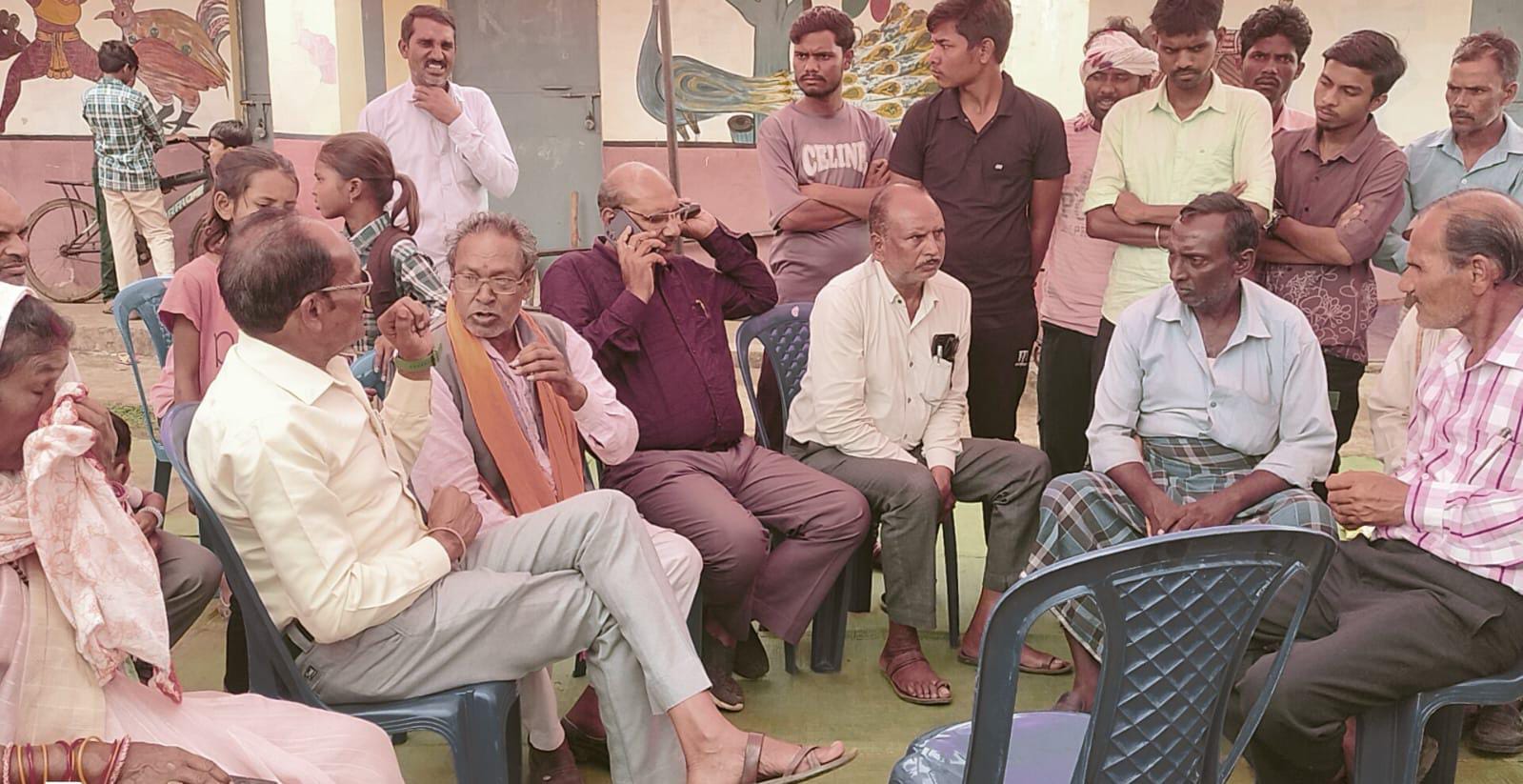 सांदीपनी विद्यालय का बहिष्कार दी गई समझाईस